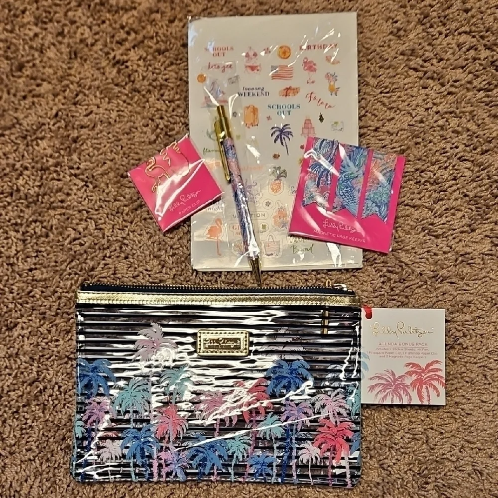 Lilly Pulitzer Agenda Bonus Pack